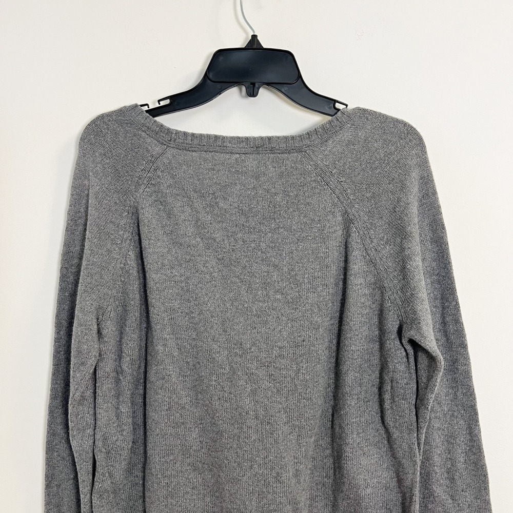 Aeropostale Womens Grey Lace Front Raglan Sleeve Sweater Size Extra‎ Large - Picture 4 of 8